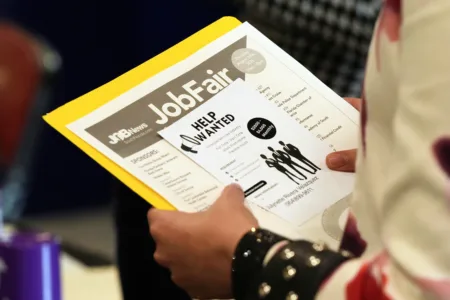 July report reveals weakening jobs market